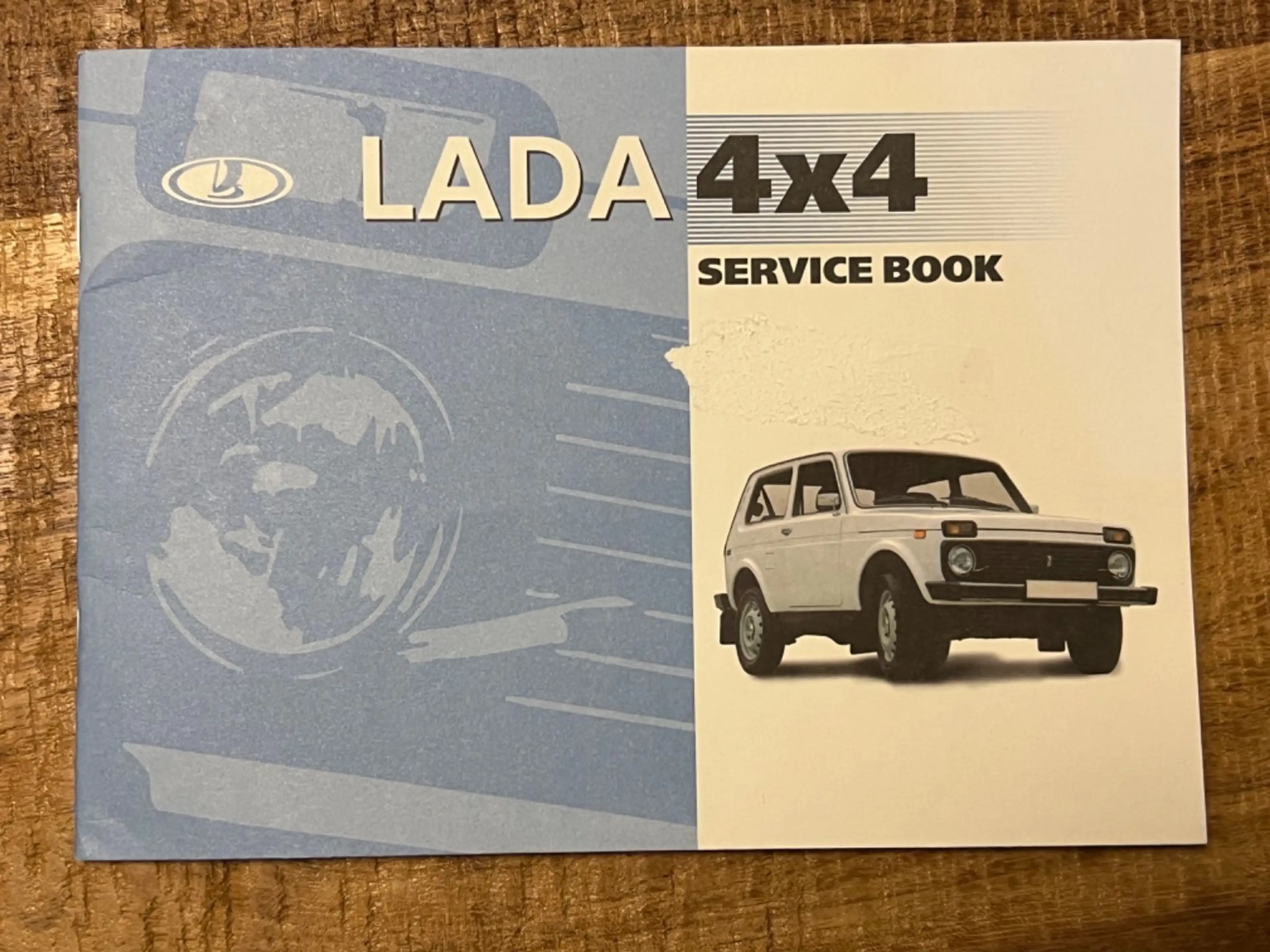 Lada Niva 1.7i Only 84415 km 4x4 TÜV NEU 1 HAND EURO4 — photo 9