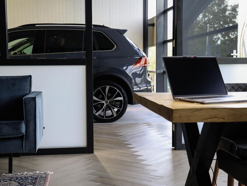BMW 335 3-serie Touring 335i xDrive M Sport High Executive — photo 5