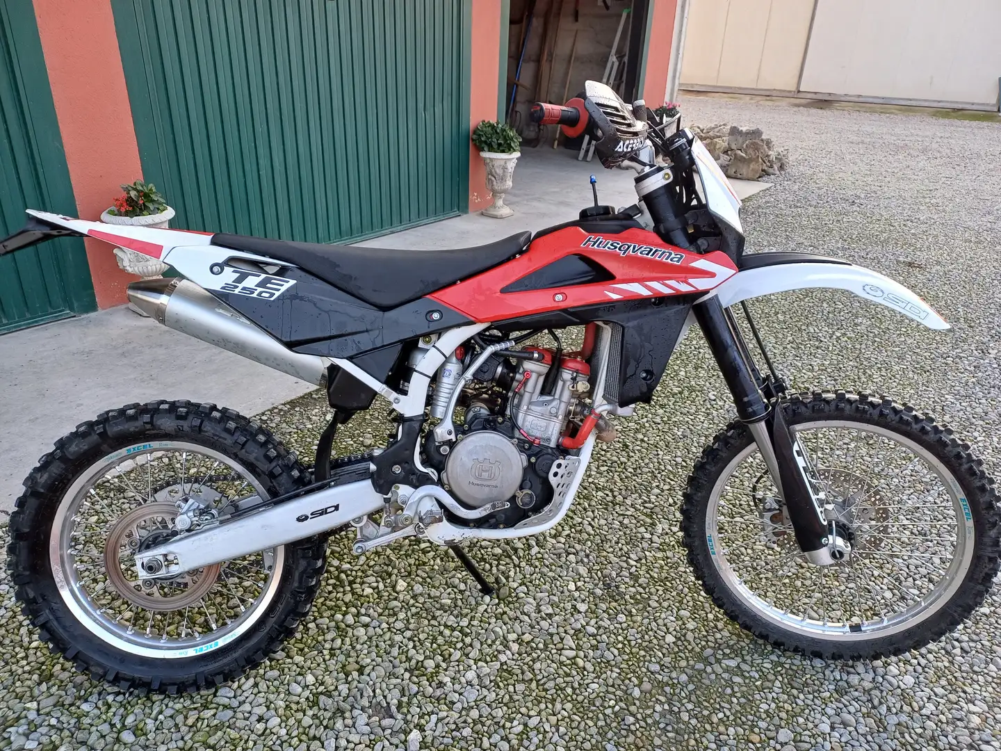 Husqvarna TE 250 250 ie Fehér - 1