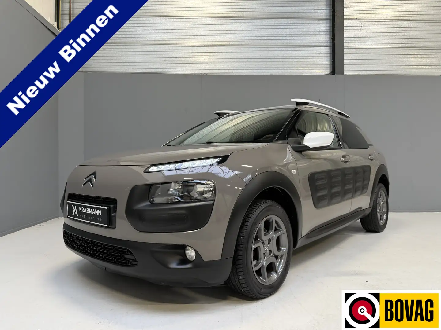 Citroen C4 Cactus 1.2 PureTech Shine Automaat|Cruise|Airco Hnědá - 1
