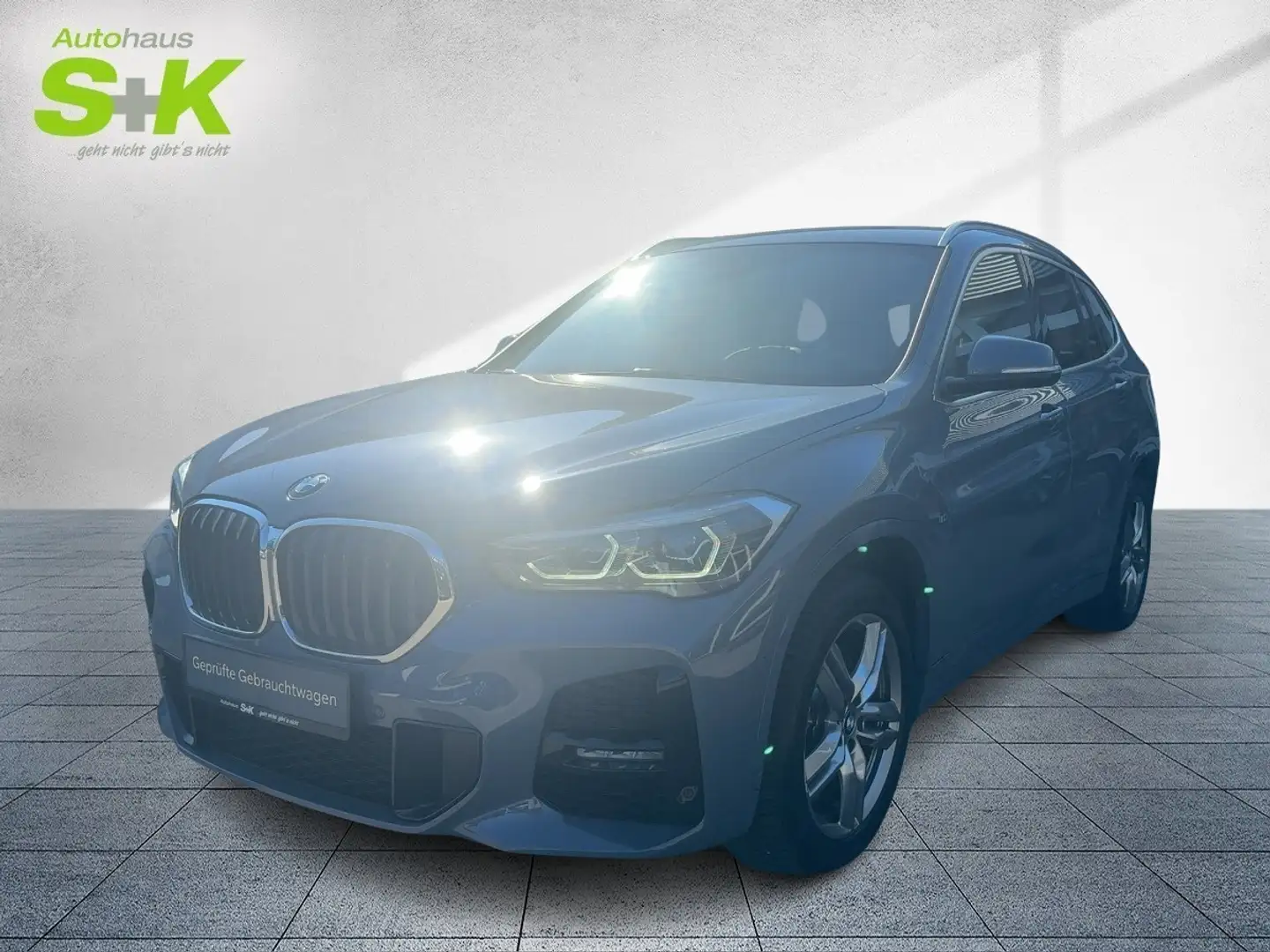 BMW X1 sDrive20i M Sportpaket Tempomat SHZ HUD Gris - 1