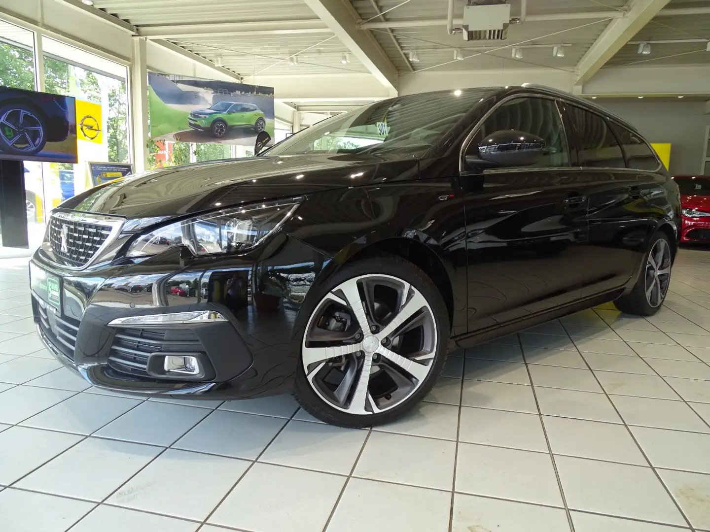 Peugeot 308 SW 1.2 e-THP PureTech 130 GT-PACK Autom Navi Negro - 2