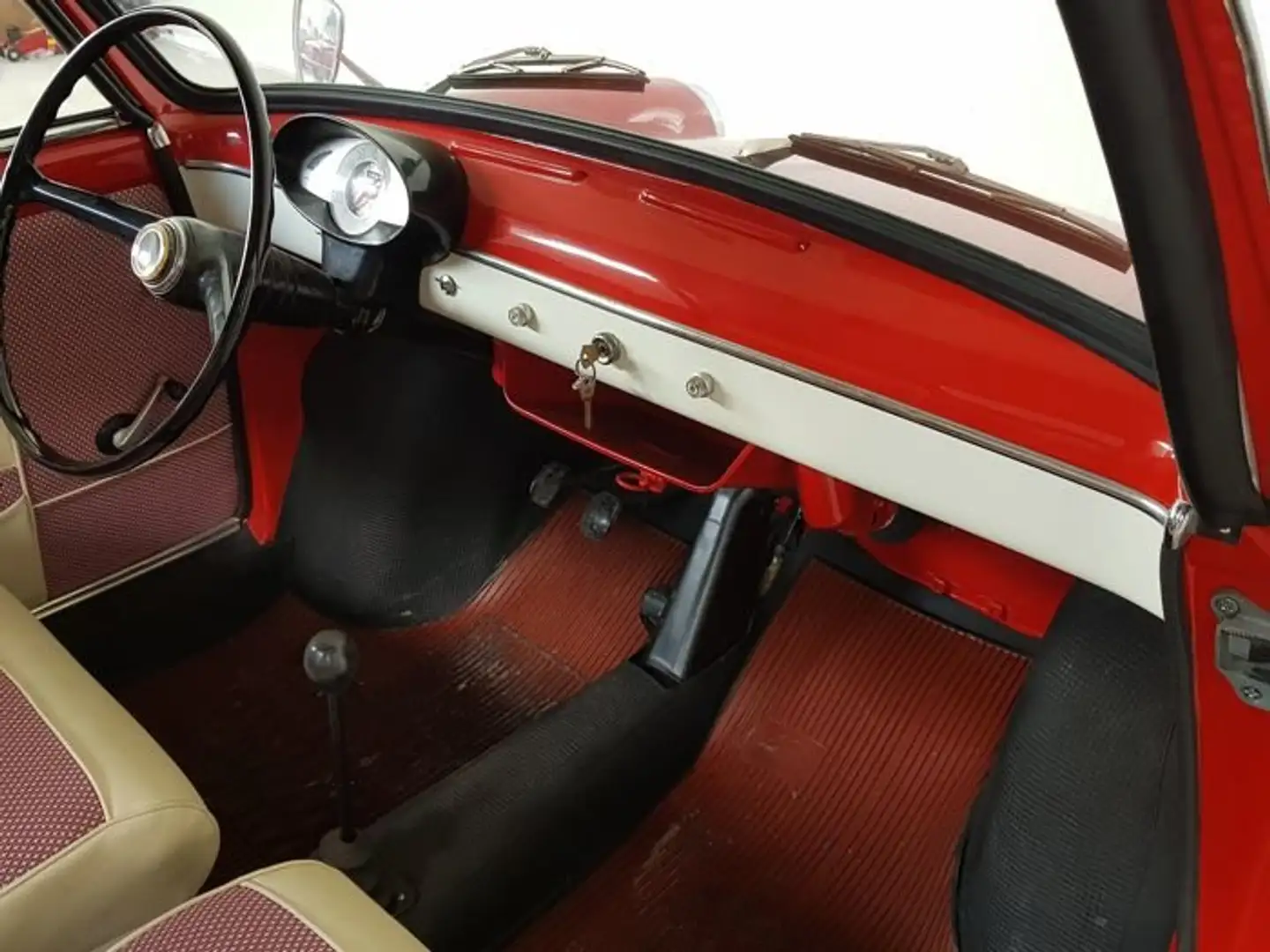 Fiat 500 bianchina crvena - 1
