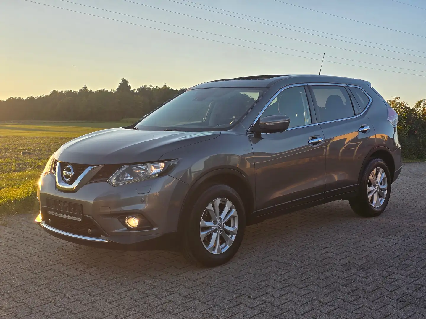 Nissan X-Trail Acenta Gris - 1