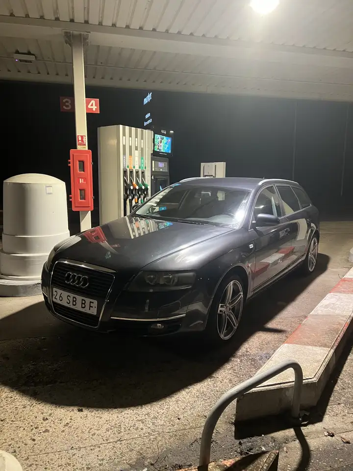 Audi A6 Avant 2.4 V6 177 Ambiente Multitronic A