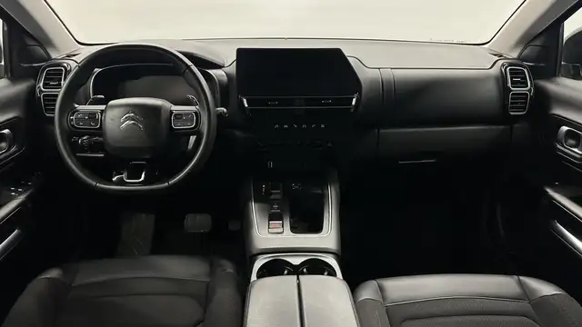 Citroen C5 Aircross view 3