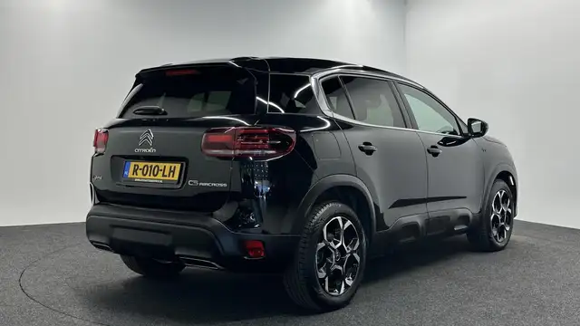 Citroen C5 Aircross view 2