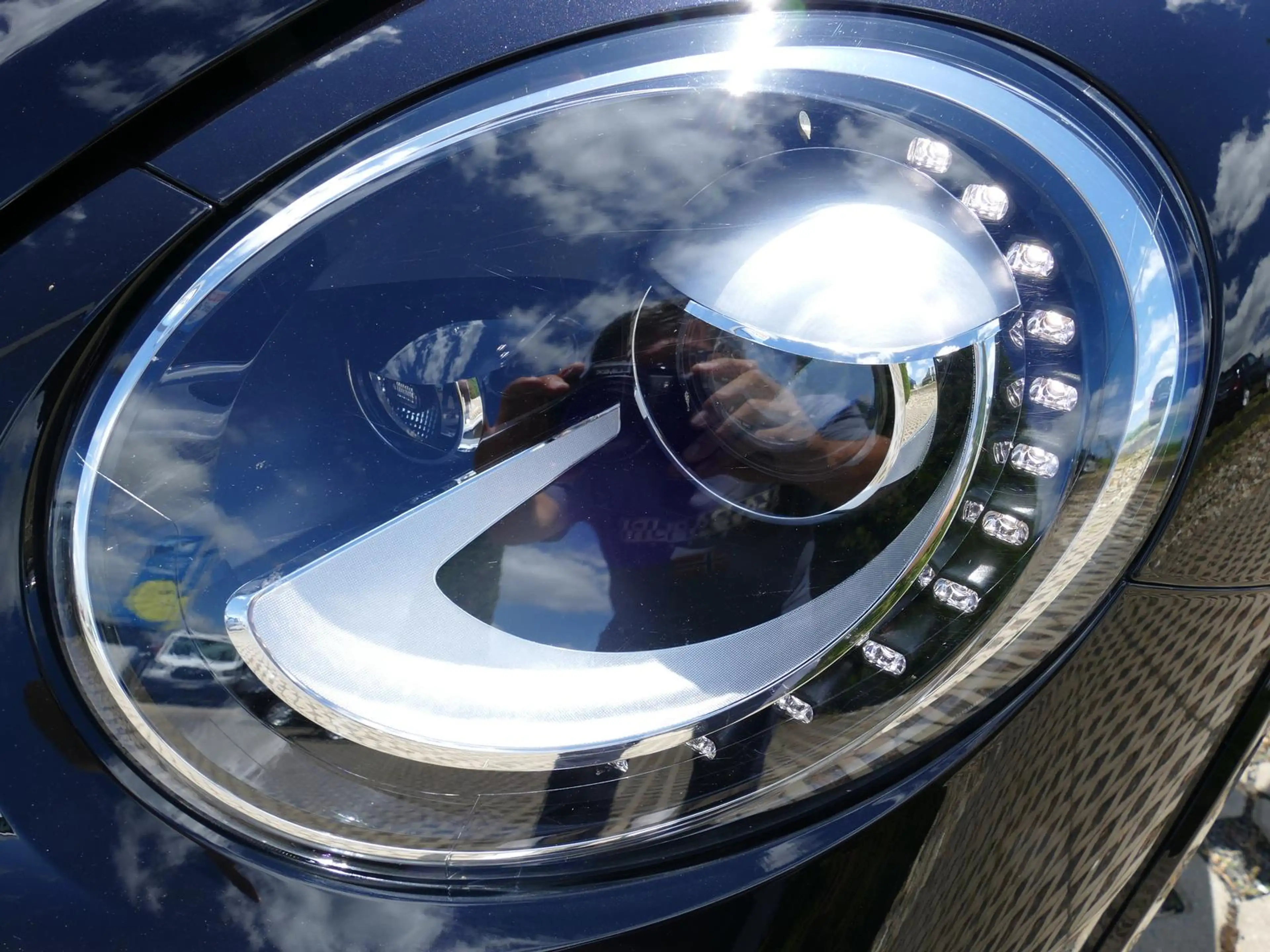 Volkswagen Beetle Cabrio R-Line Exclusive black ABT 19" — photo 9