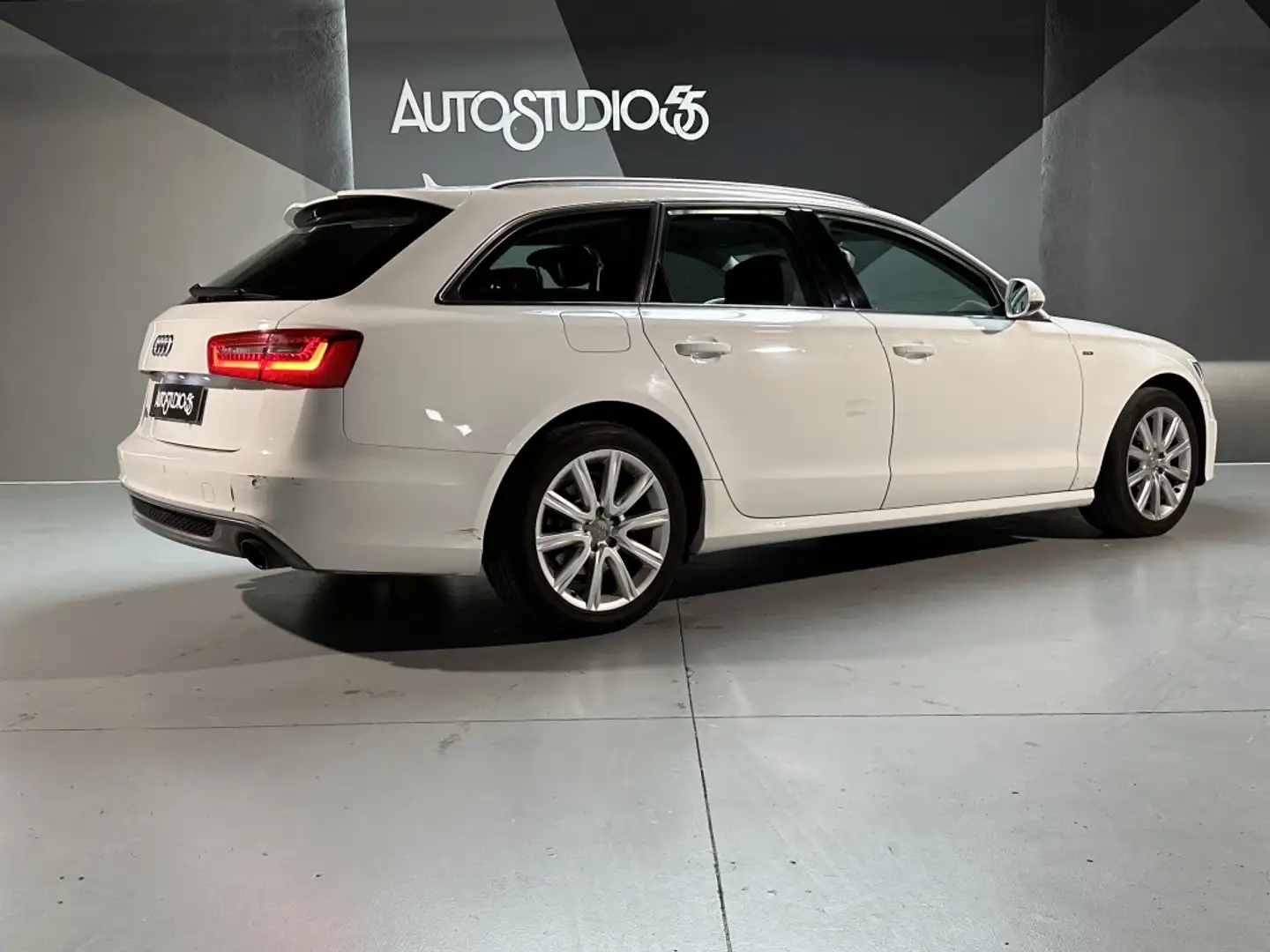 Audi A6 Familiar Automático de 5 Puertas Blanco - 2
