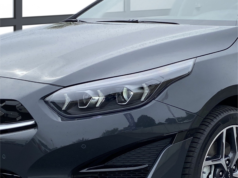 Kia Ceed SW / cee'd SW Platinum 1.6 PHEV Panodach *VOLLAUSSTATTUNG* Leder — photo 7