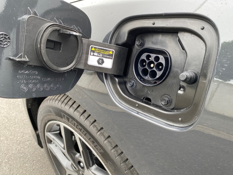 Kia Ceed SW / cee'd SW Platinum 1.6 PHEV Panodach *VOLLAUSSTATTUNG* Leder — photo 19