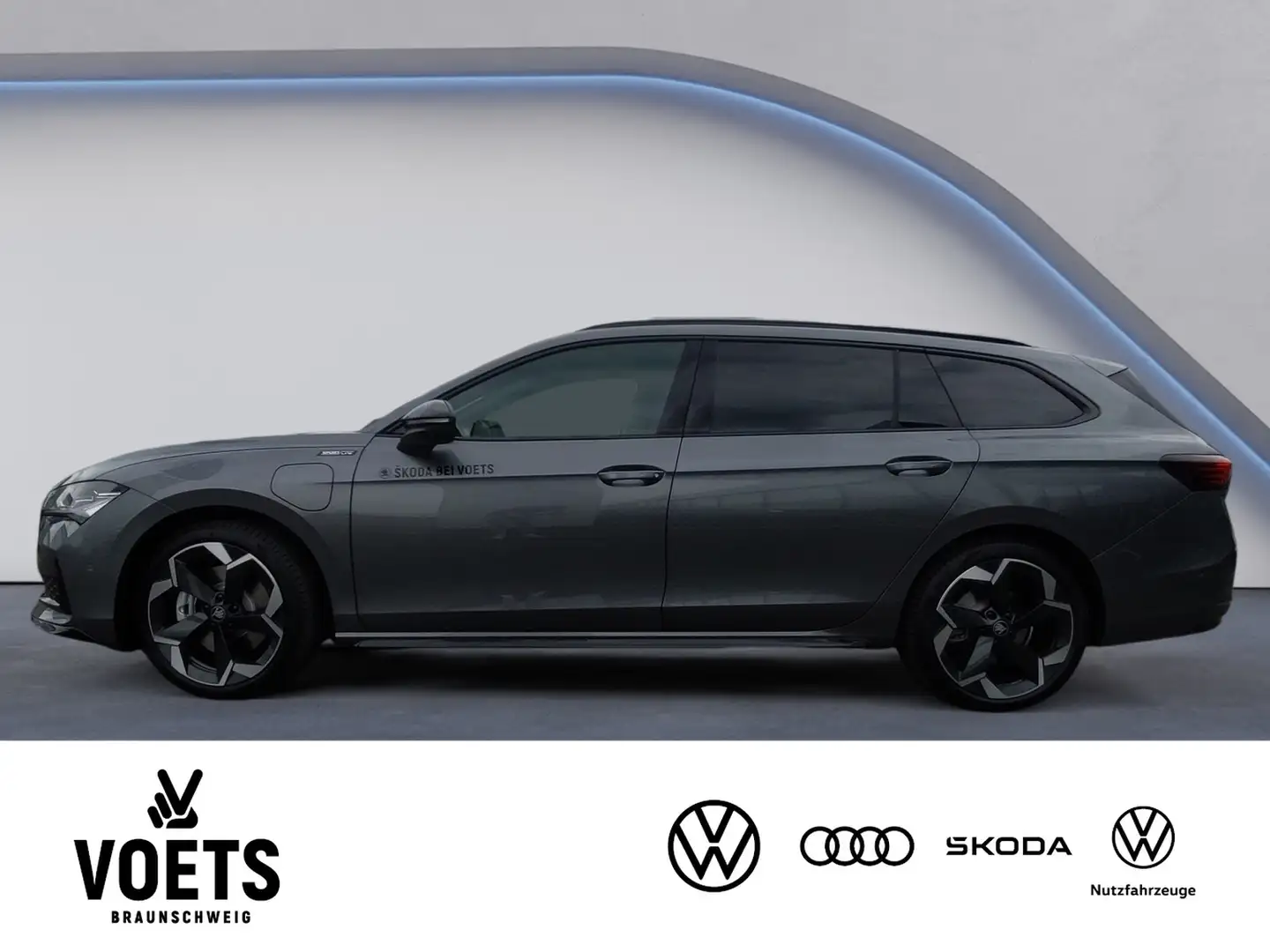 Skoda Superb Combi Sportline 1.5 TSI iV FrontAssist Grau - 2