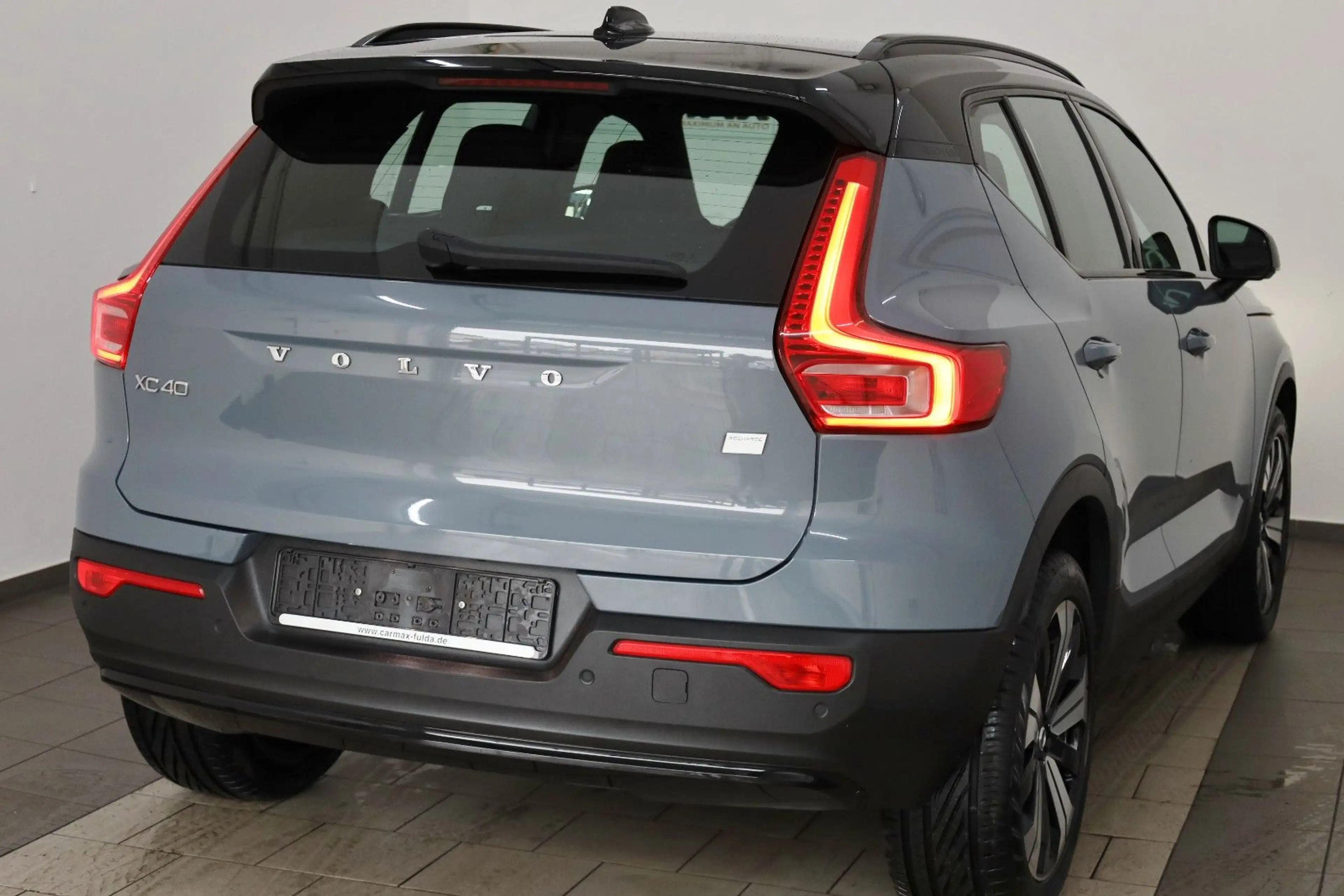 Volvo XC40 Plus Recharge Navi,SH,StandHZ,Kamera,ACC — photo 2