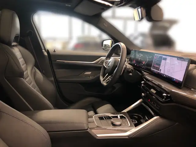 BMW 4 Series view 13