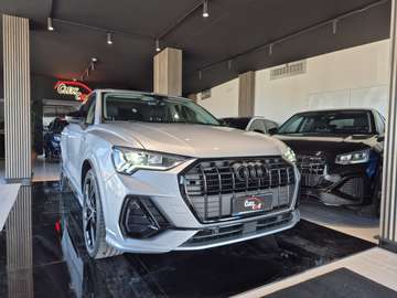 Q3 35 2.0 tdi S line  s-tronic identity black