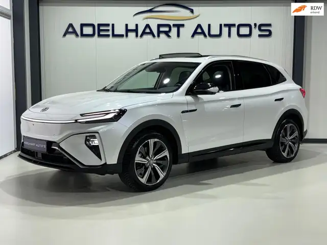 MG Marvel R Luxury 70 kWh / Panoramadak / Leder / Camera / Cli