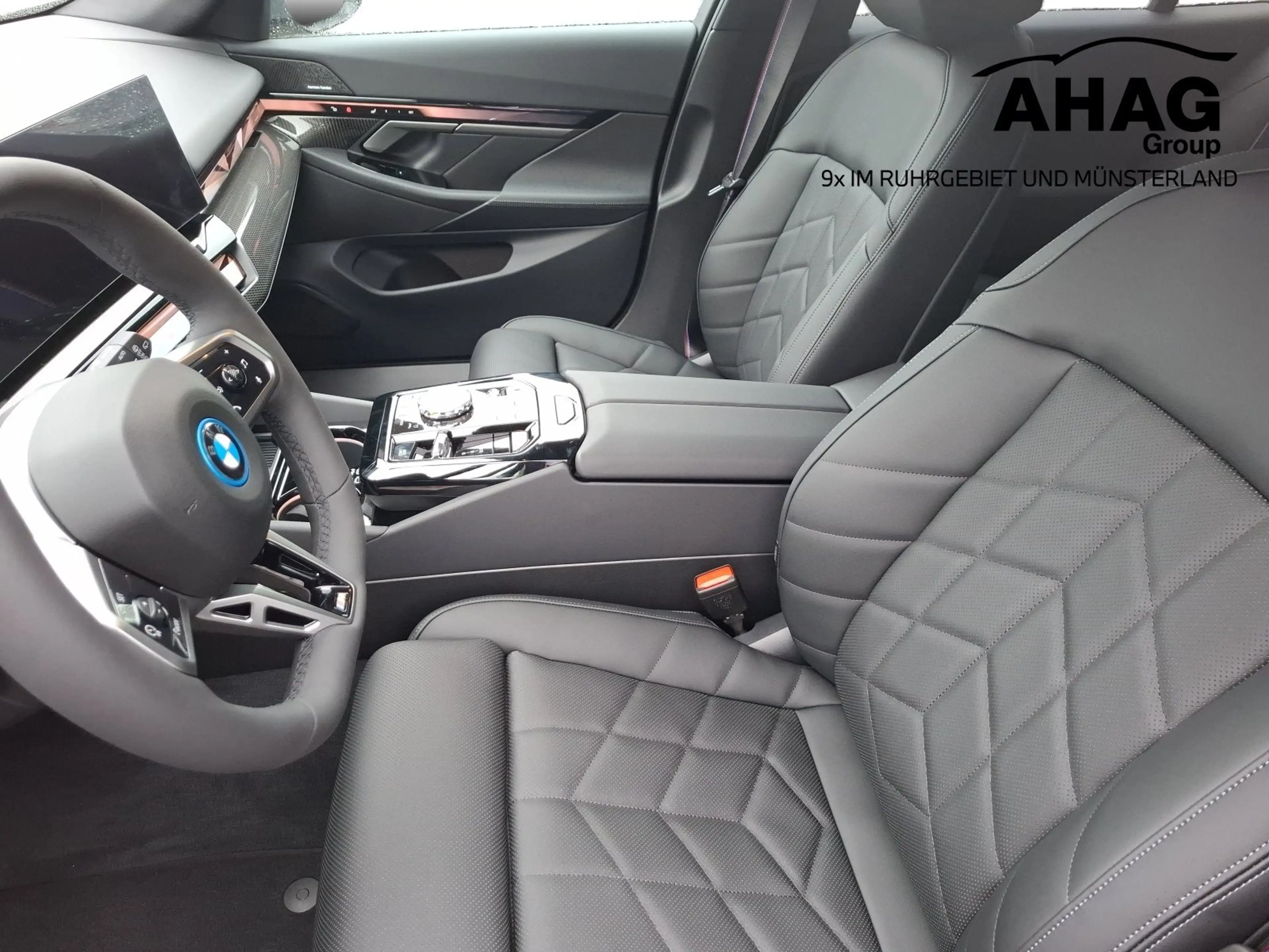 BMW i5 xDrive40 Touring M Sportpaket Pro — photo 7