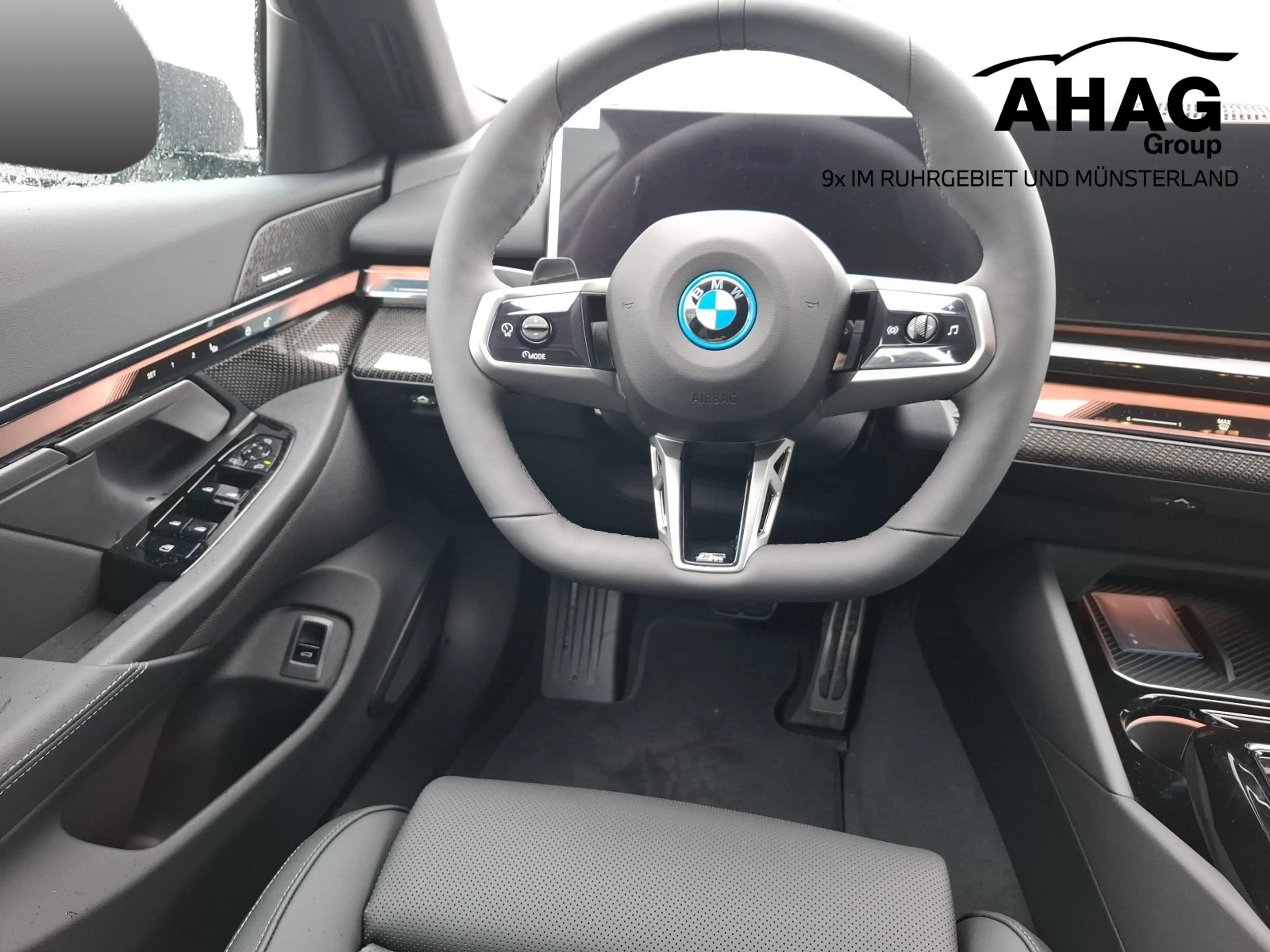 BMW i5 xDrive40 Touring M Sportpaket Pro — photo 11
