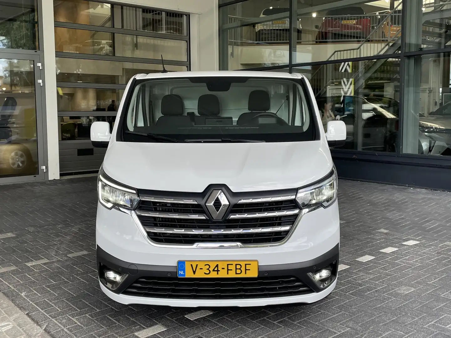 Renault Trafic E-Tech T29 L2H2 Advance 52 kWh Renault Trafic E-Te Blanco - 2