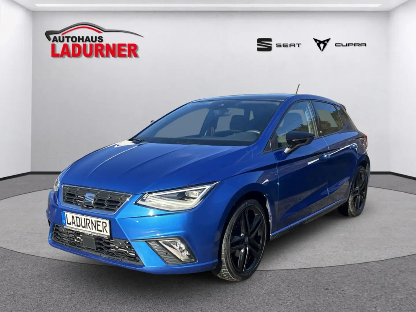 SEAT Ibiza 1.0 TSI FR Black Edition*PANO+NAVI* 199€mtl Blau - 2