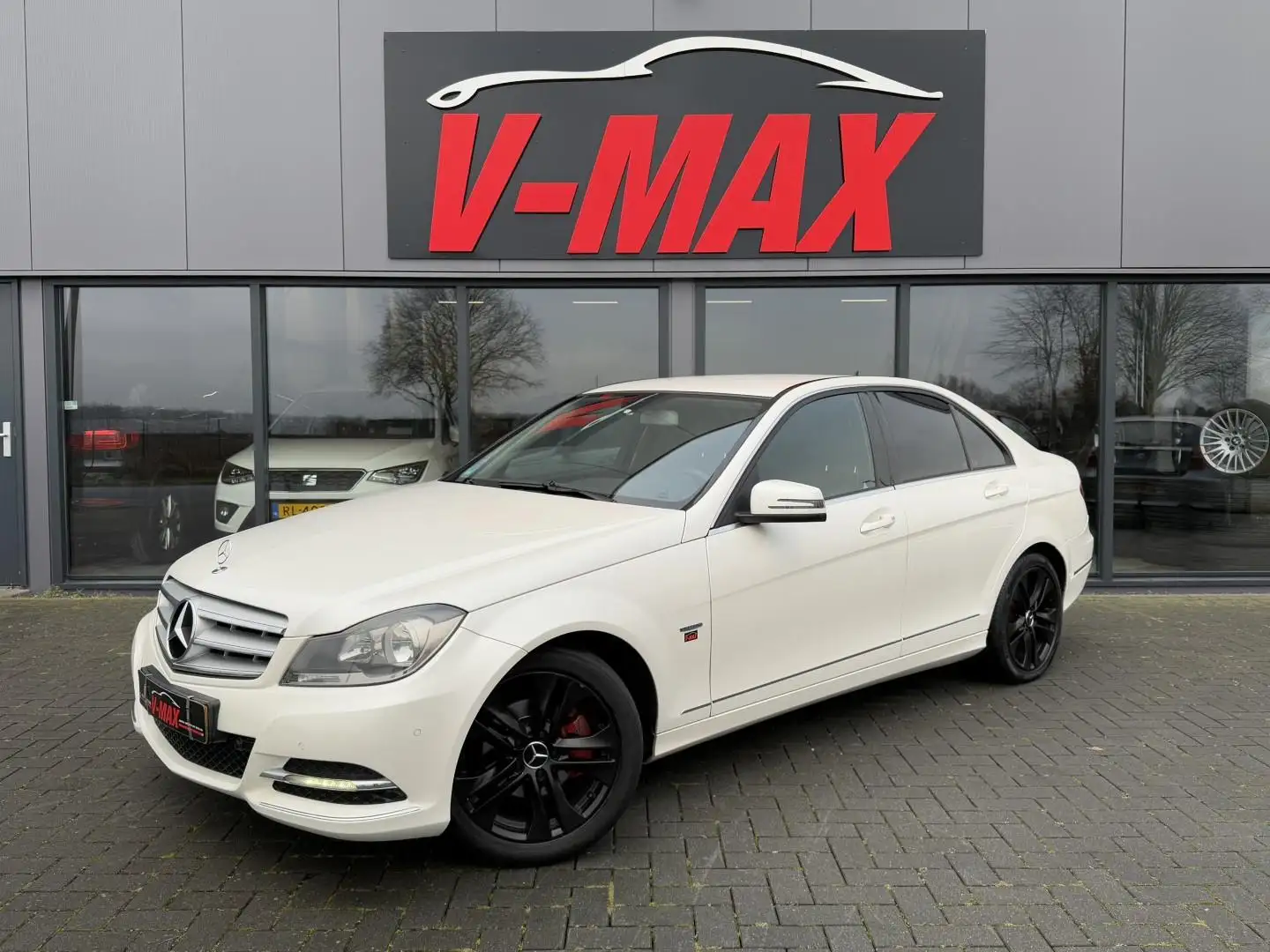 Mercedes-Benz C 180 C180 AUT Avantgarde Navi Clima Cruise Pdc Wit - 1