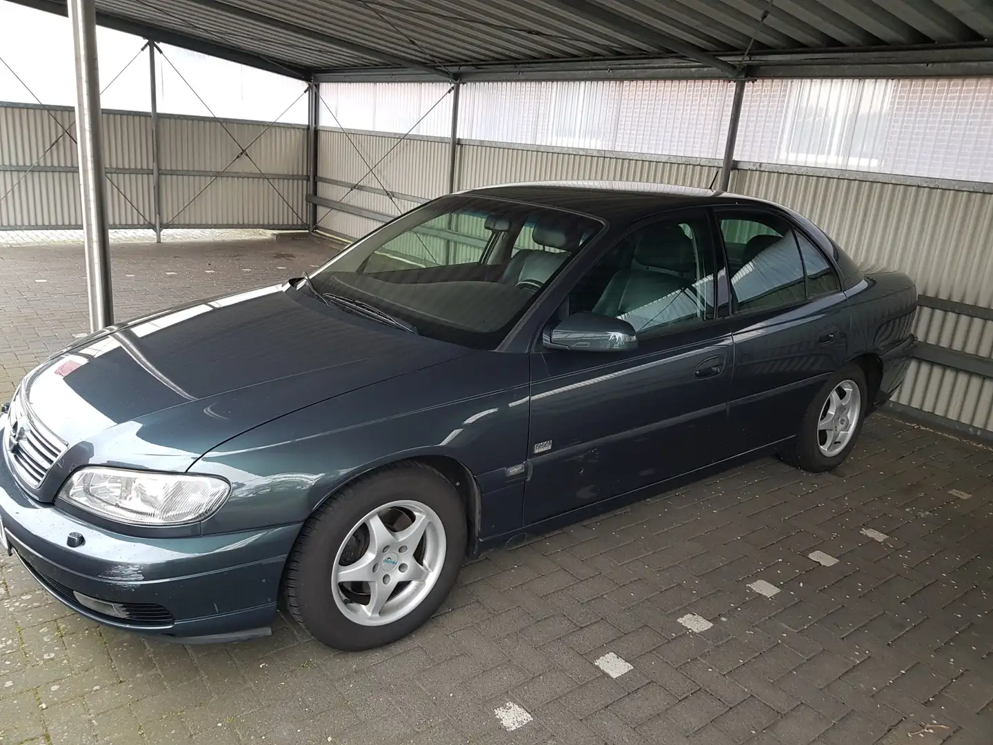 Opel Omega Omega-B V94 Edition **Autom.**AHK**Gasanlage** Groen - 1