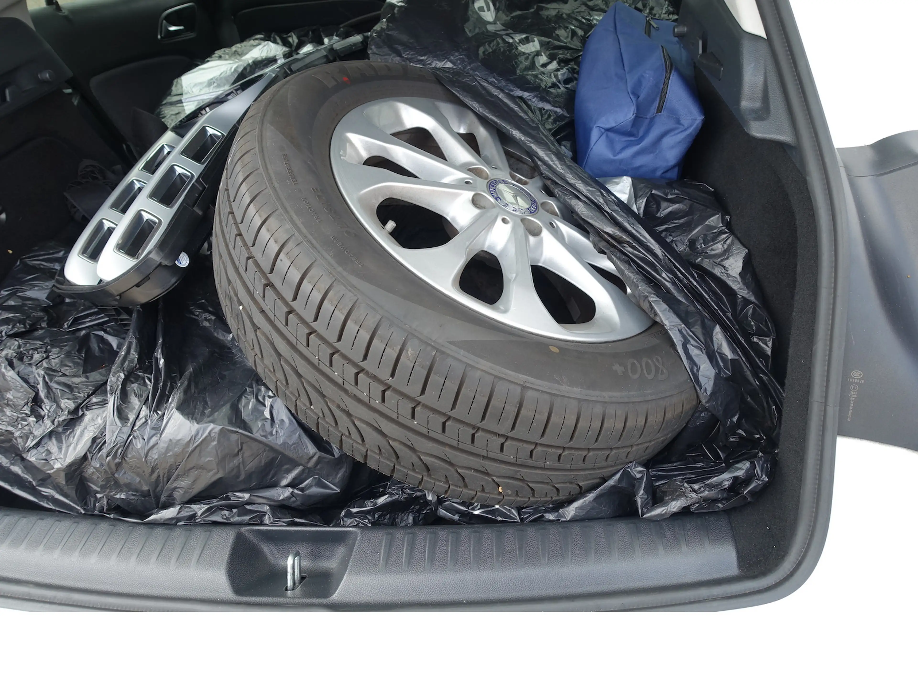 Mercedes-Benz GLA 200 Navi Kamera PDC 8x Alu el. Heckklappe — photo 9