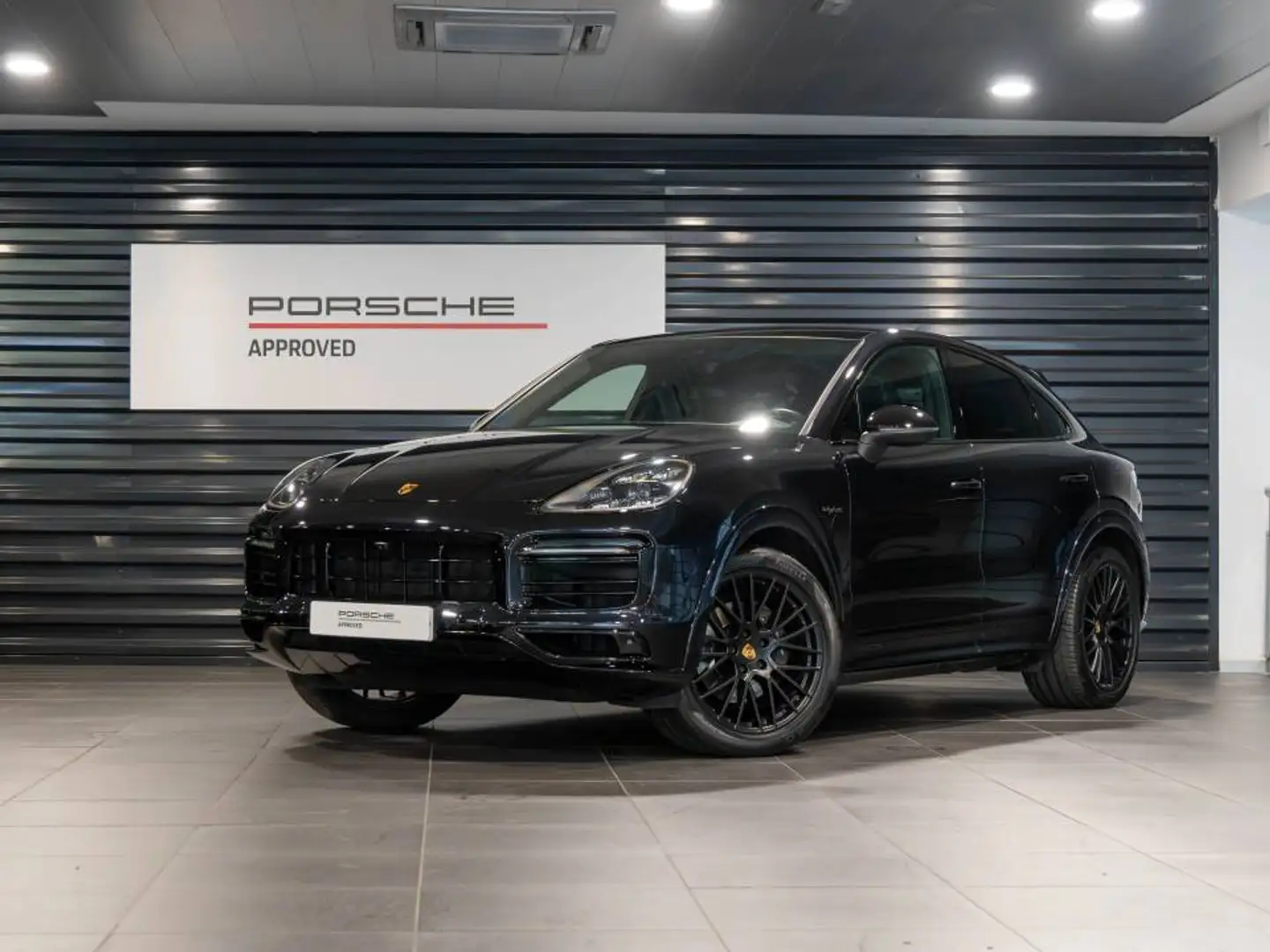 Porsche Cayenne E-Hybrid Coupé Aut. Noir - 1