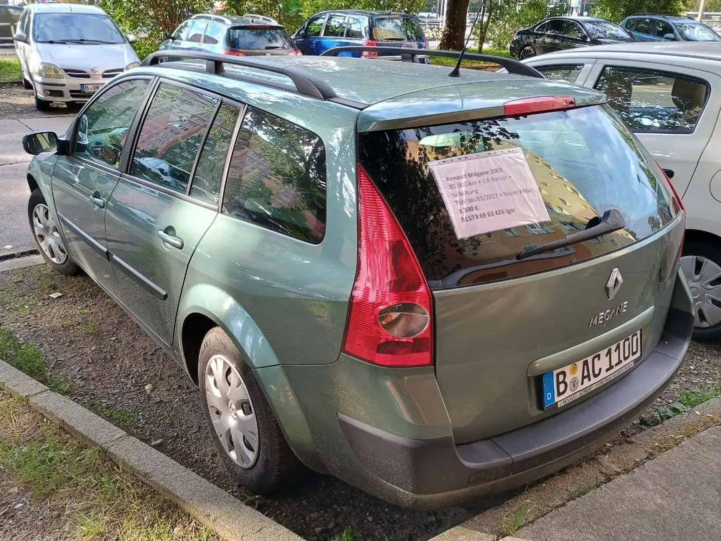 Renault Megane Megane Grandtour 1.6 Authentique Grün - 2