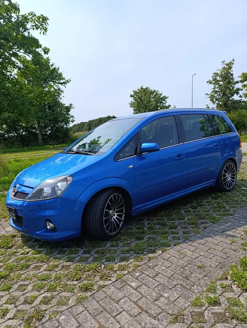 Opel Zafira OPC - 1