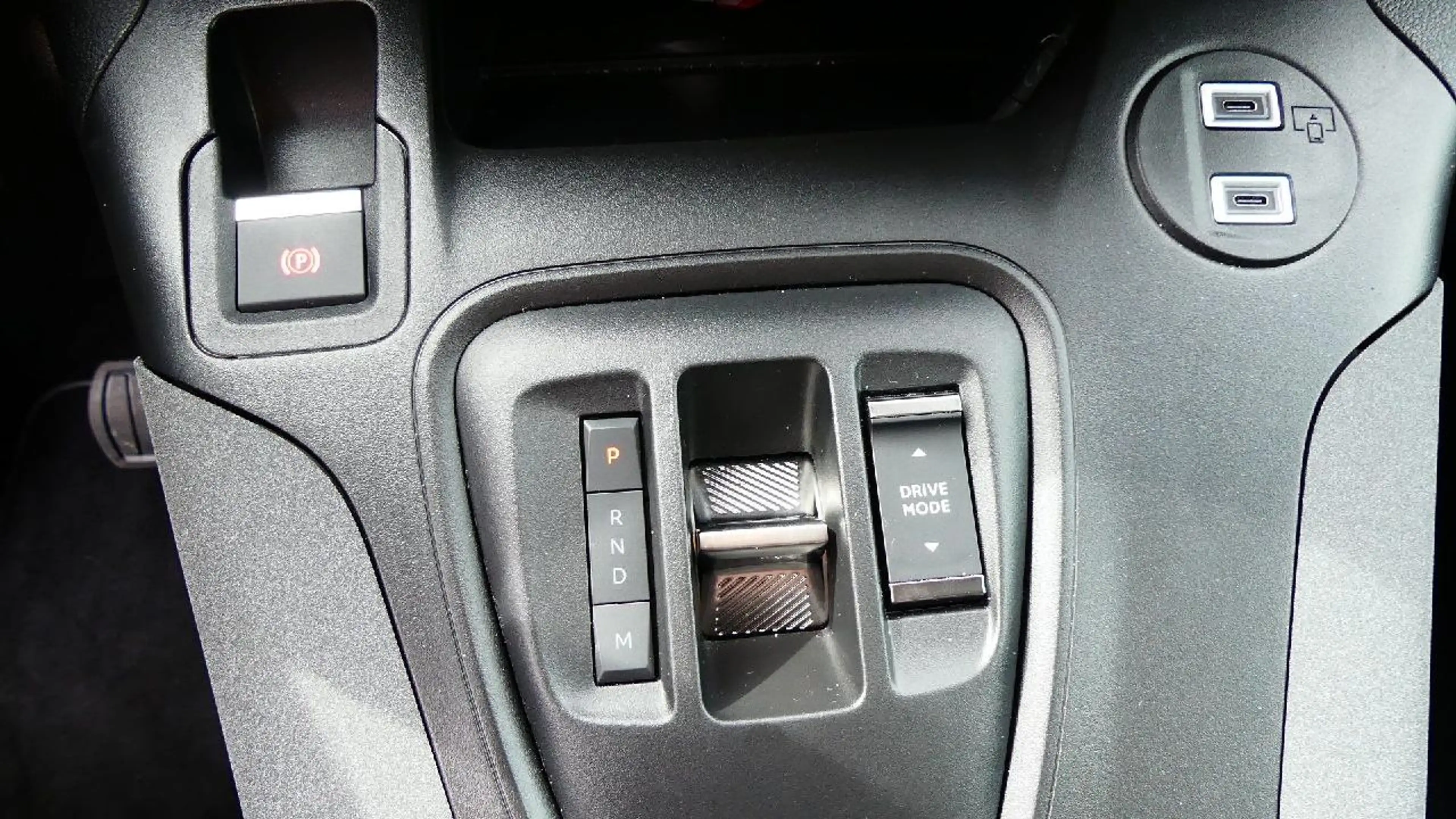 Peugeot Rifter Peugeot Rifter L2 GT 1,5l HDI Paravan Umbau — photo 10