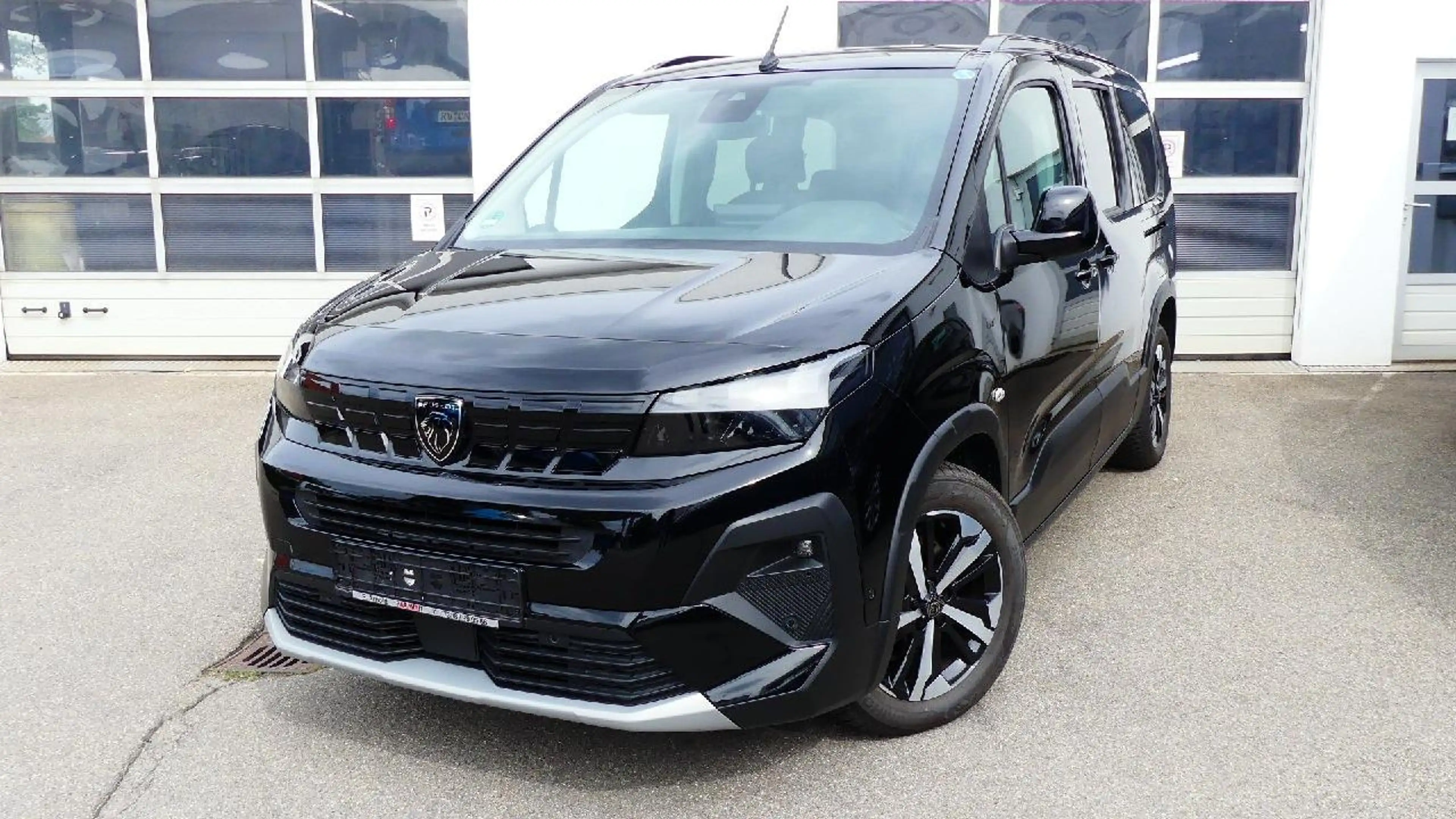 Peugeot Rifter Peugeot Rifter L2 GT 1,5l HDI Paravan Umbau