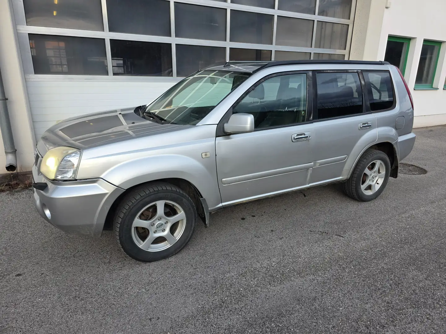 Nissan X-Trail X-TRAIL 2,2 dCi 16V - 1