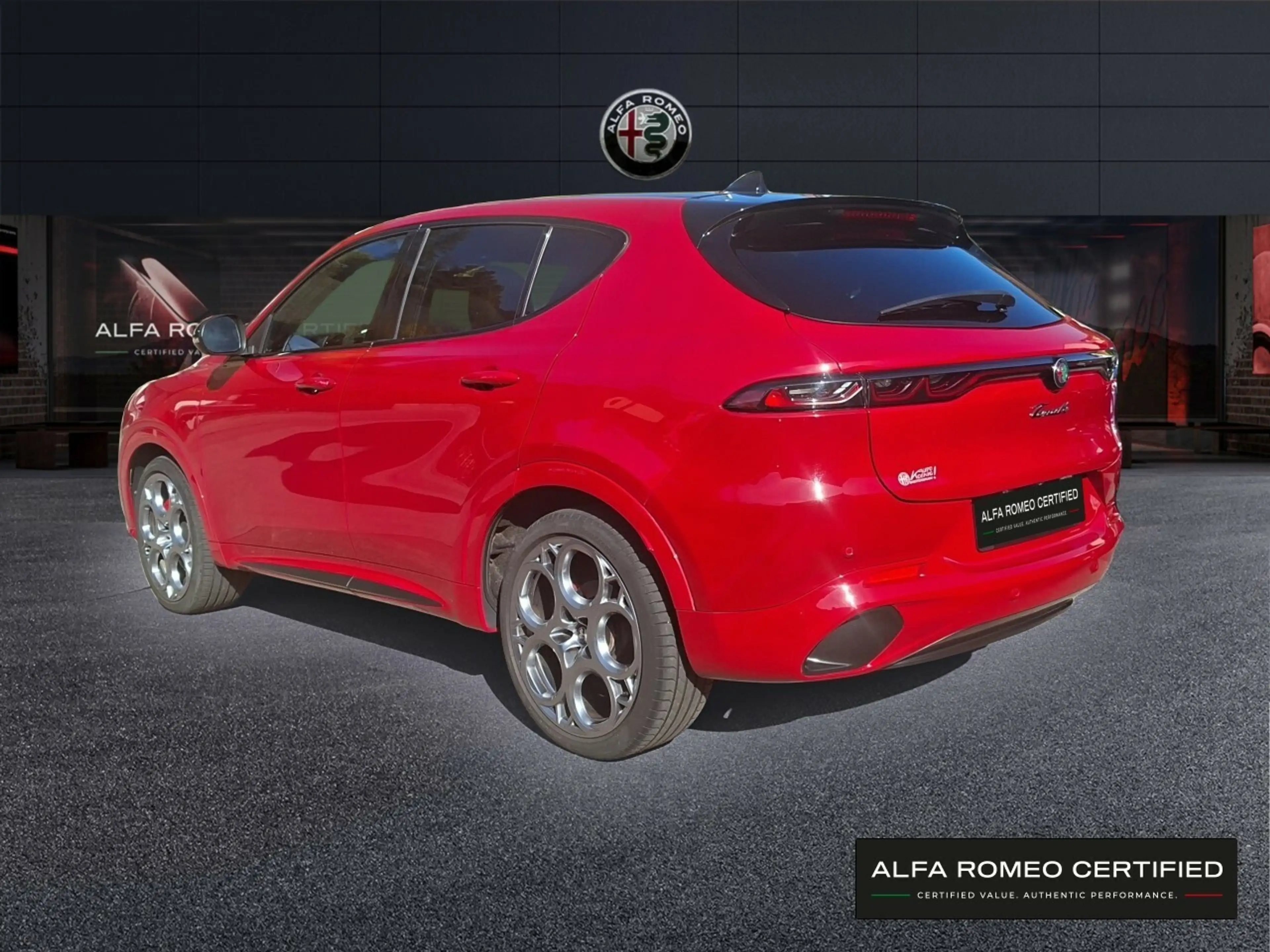 Alfa Romeo Tonale Tributo Italiano 1.5 VGT MildHybrid — photo 7