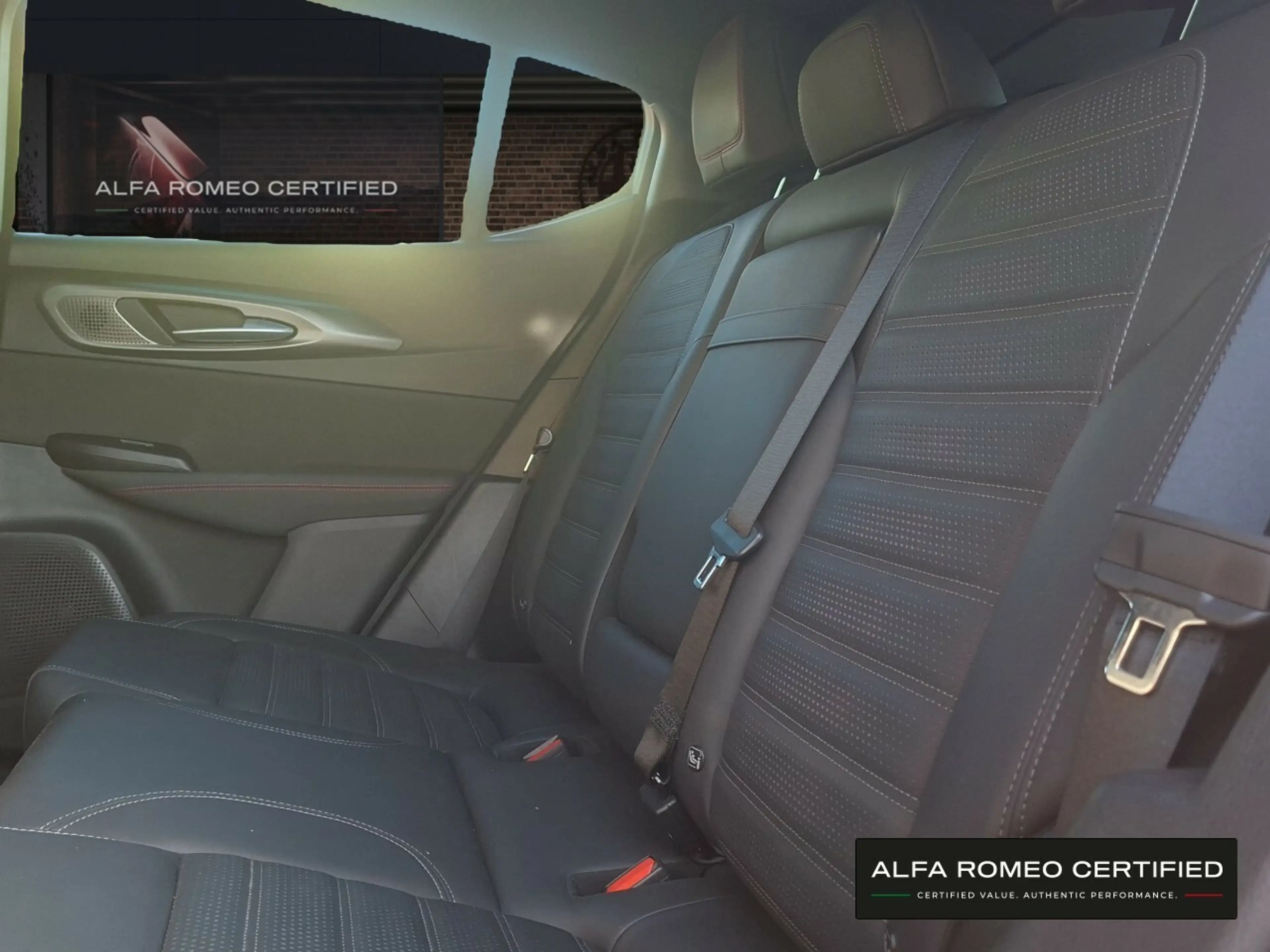 Alfa Romeo Tonale Tributo Italiano 1.5 VGT MildHybrid — photo 12