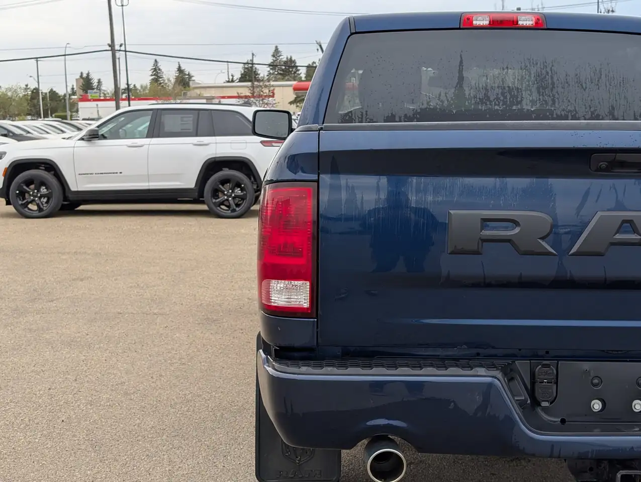RAM 1500 снимка RAM 1500