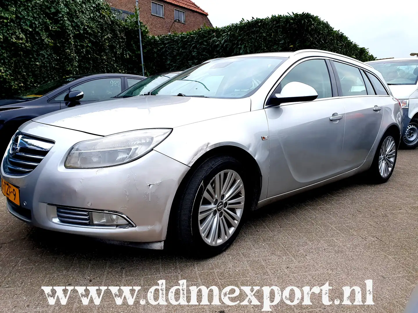 Opel Insignia Sports Tourer 2.0 CDTI EcoFLEX Business Edition Grijs - 1