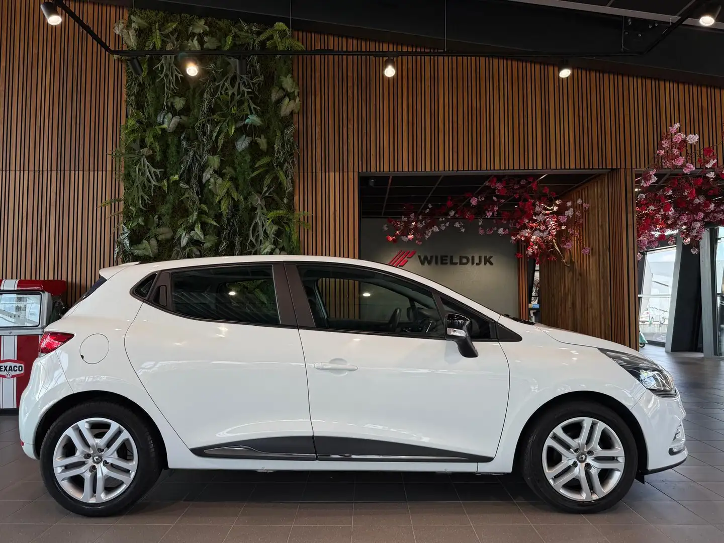 Renault Clio 0.9 TCe Zen Weiß - 2