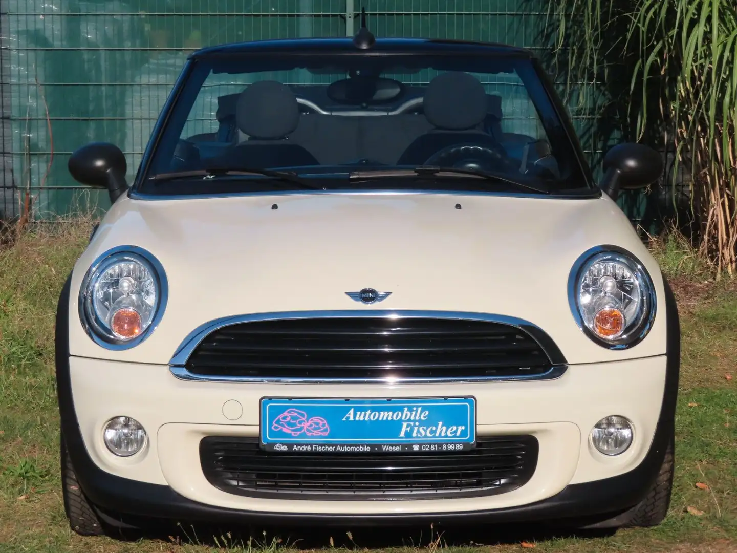 MINI One Cabrio "Teilleder-Navi-Chili Paket" Blanc - 2