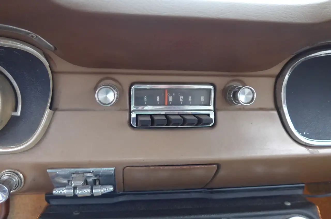 Ford Mustang 260 V8 handgeschakeld Unieke staat!, foto 10