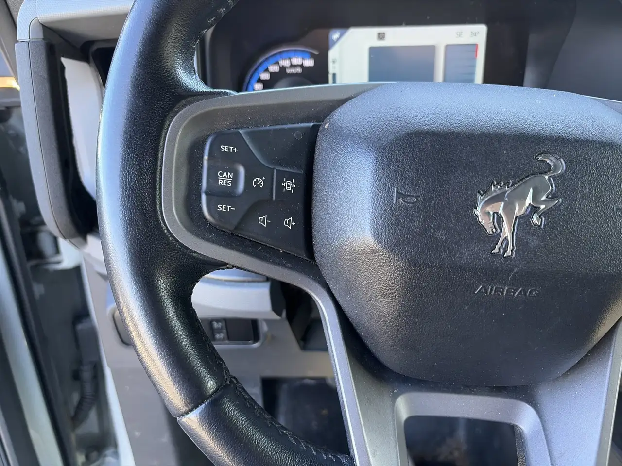 Ford Bronco снимка Ford Bronco