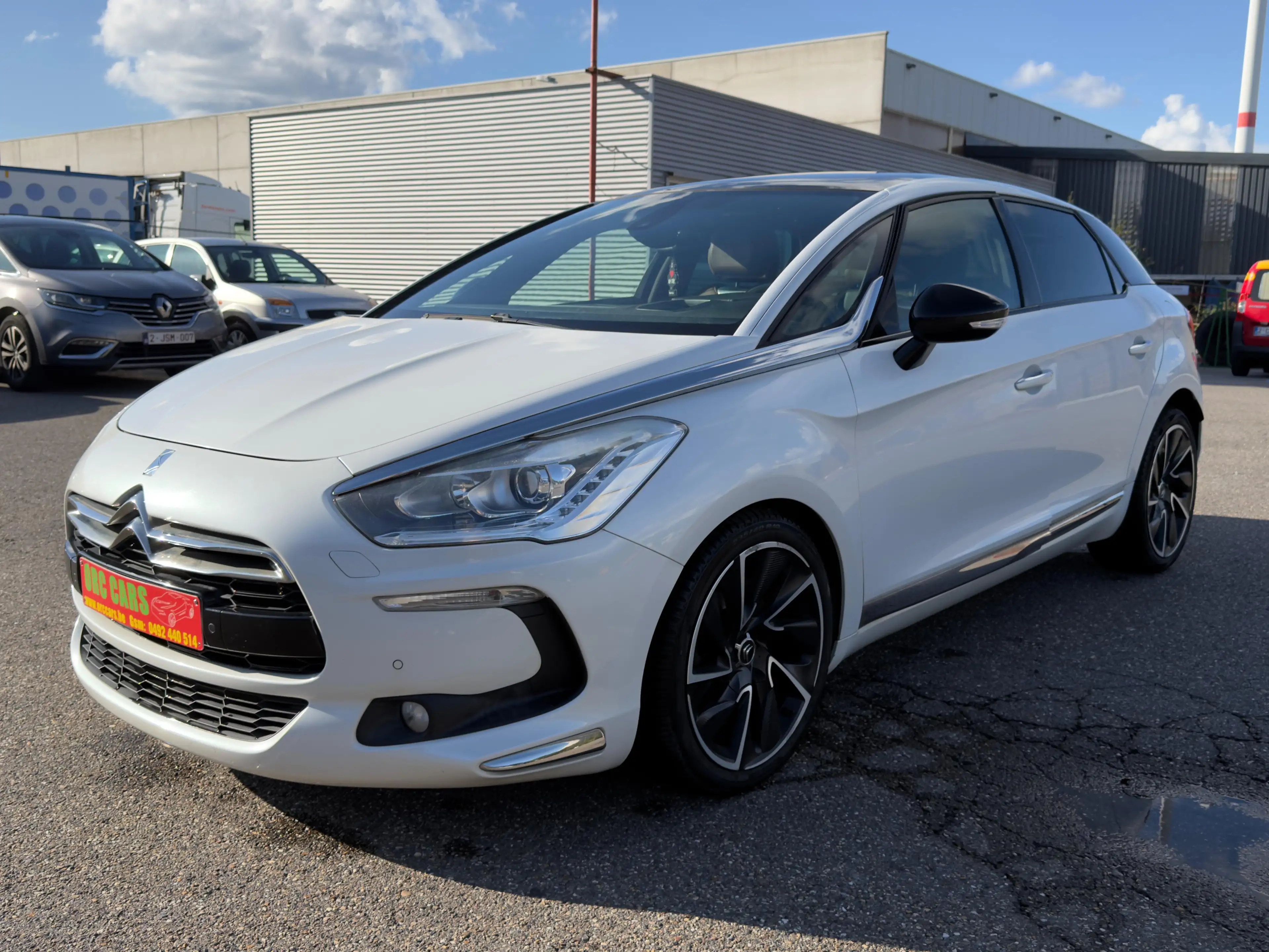 Citroen DS5 CITROËN DS5 2.0 HDI AUTOMAAT – 163 PK – FULL OPTION – PANORAMA – LEDER – CAMERA – 1 JAAR GARANTIE — photo 3