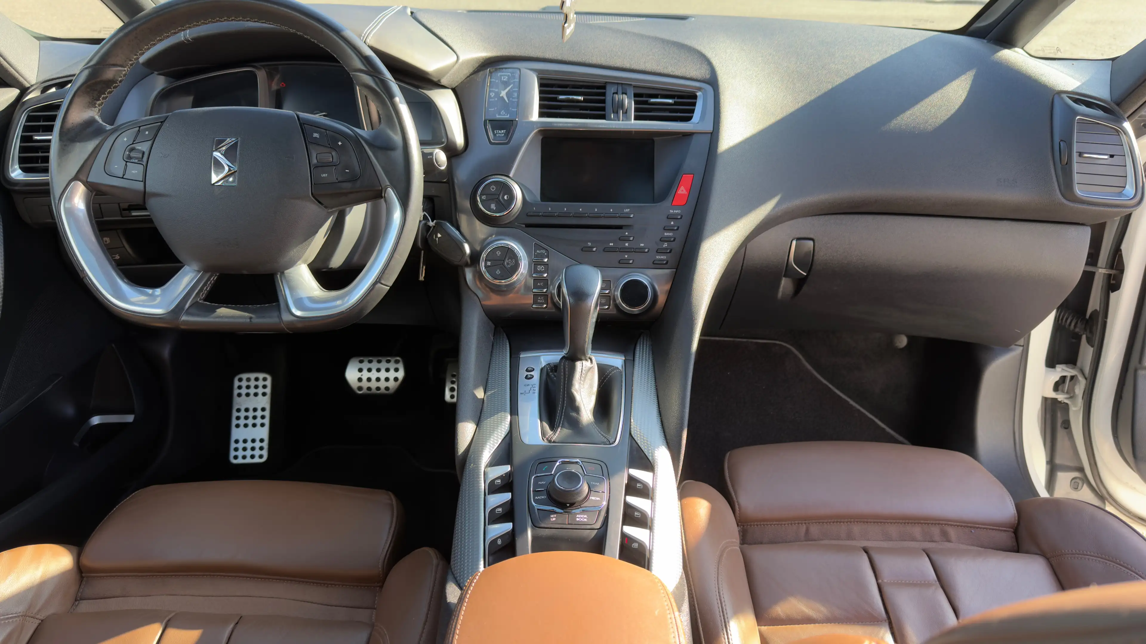 Citroen DS5 CITROËN DS5 2.0 HDI AUTOMAAT – 163 PK – FULL OPTION – PANORAMA – LEDER – CAMERA – 1 JAAR GARANTIE — photo 13