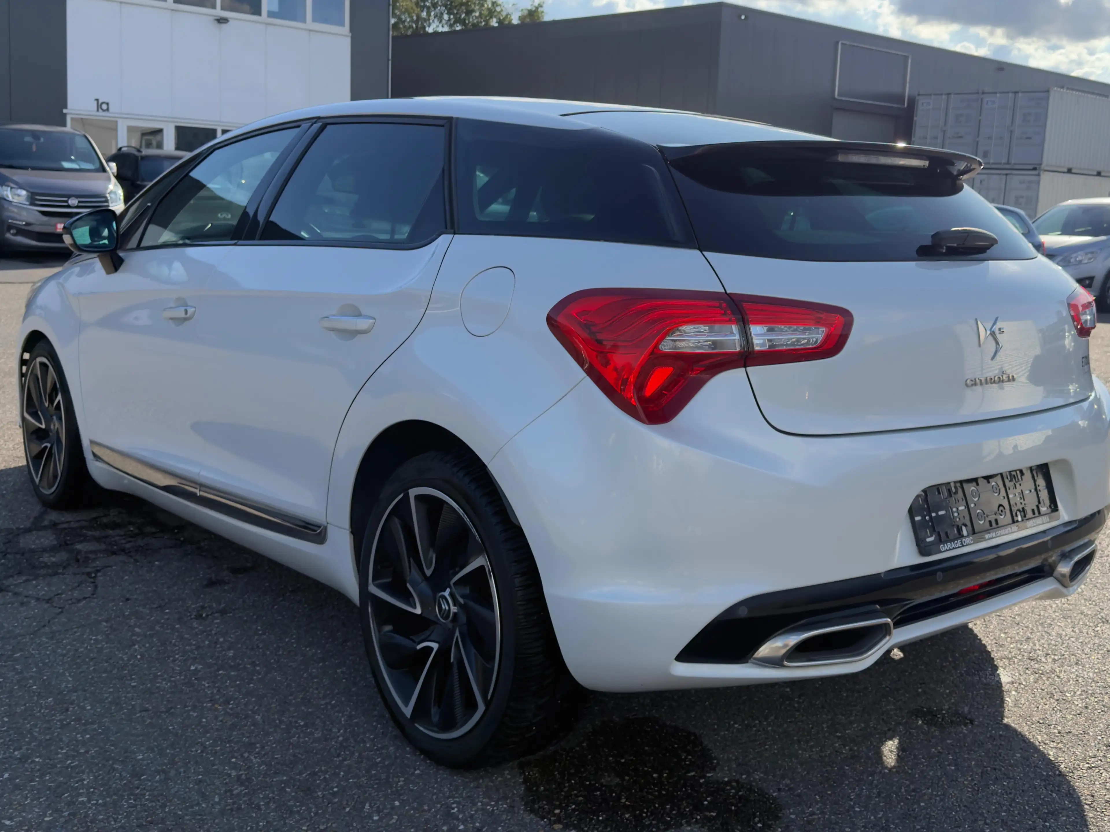 Citroen DS5 CITROËN DS5 2.0 HDI AUTOMAAT – 163 PK – FULL OPTION – PANORAMA – LEDER – CAMERA – 1 JAAR GARANTIE — photo 5
