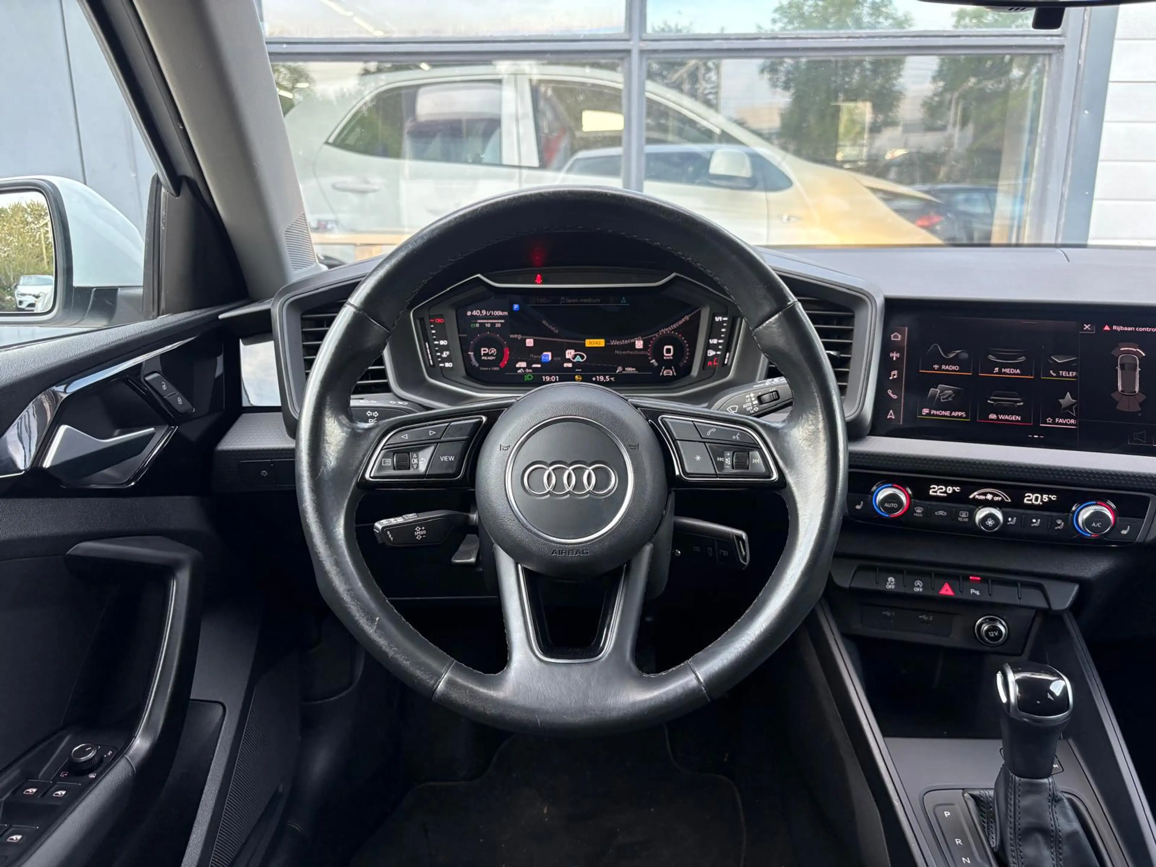 Audi A1 SPORTBACK 30 TFSI Advanced edition| NAP| AUTOMAAT — photo 4