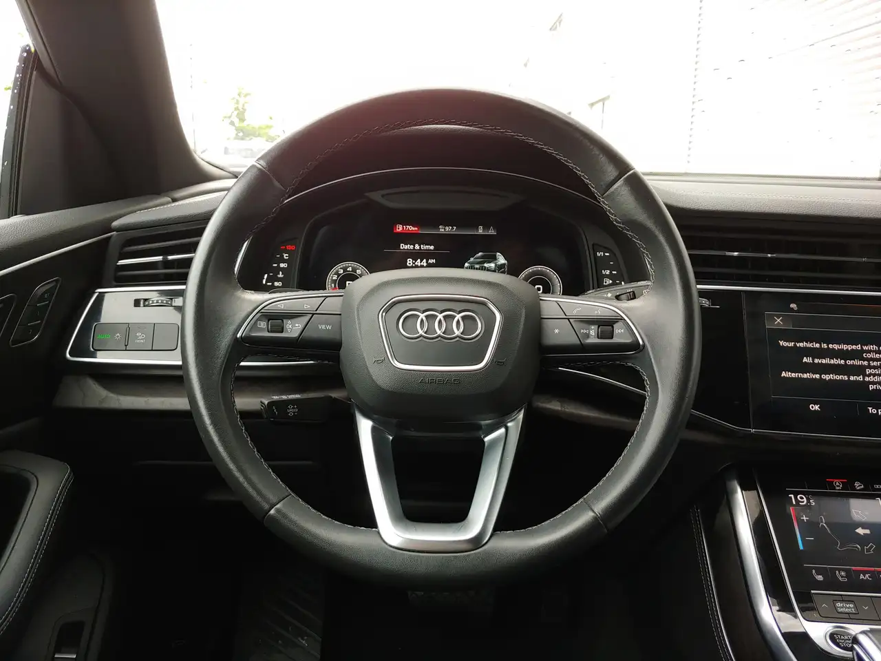 Audi Q8 fotografie Audi Q8