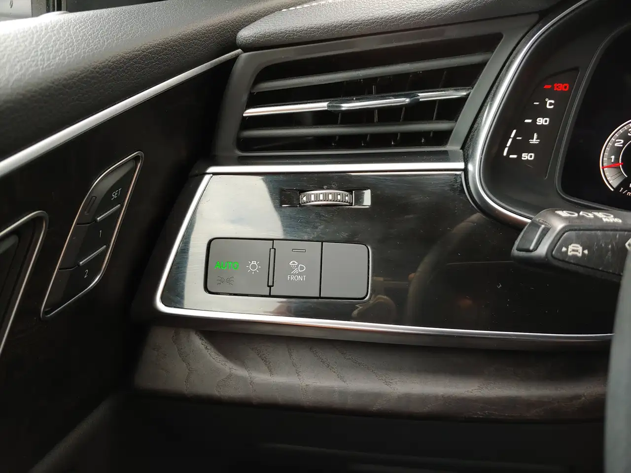 Audi Q8 fotografie Audi Q8