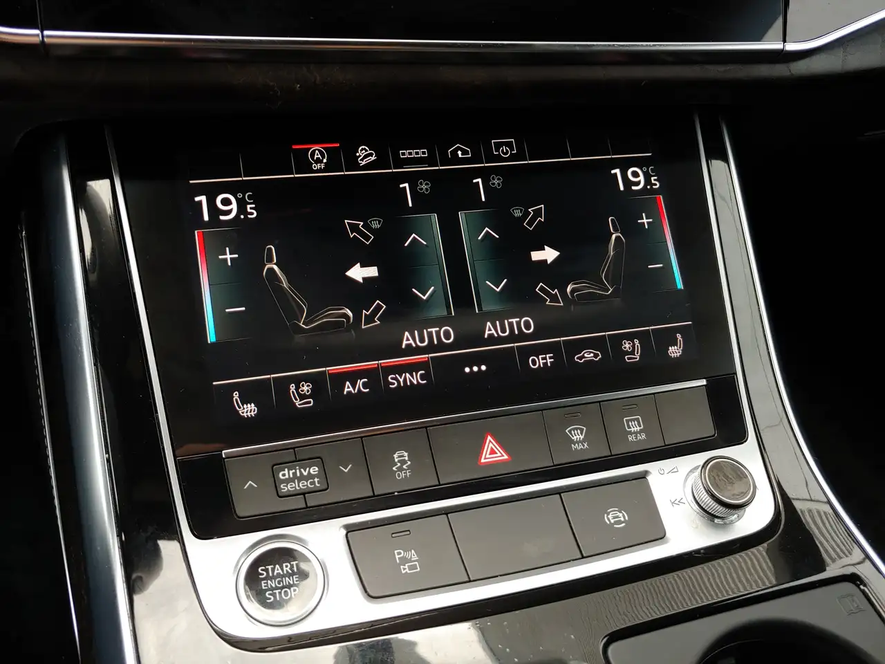 Audi Q8 fotografie Audi Q8