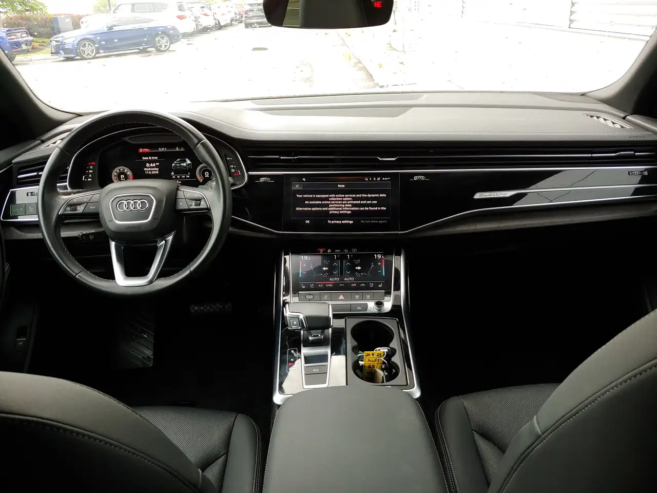 Audi Q8 fotografie Audi Q8
