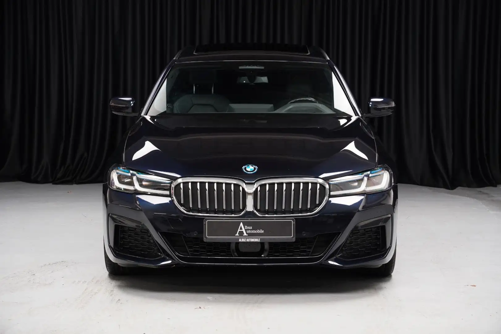 BMW 530 e xD M-Sport Laser*Pano*ACC*AHK*DrivingProf Schwarz - 2